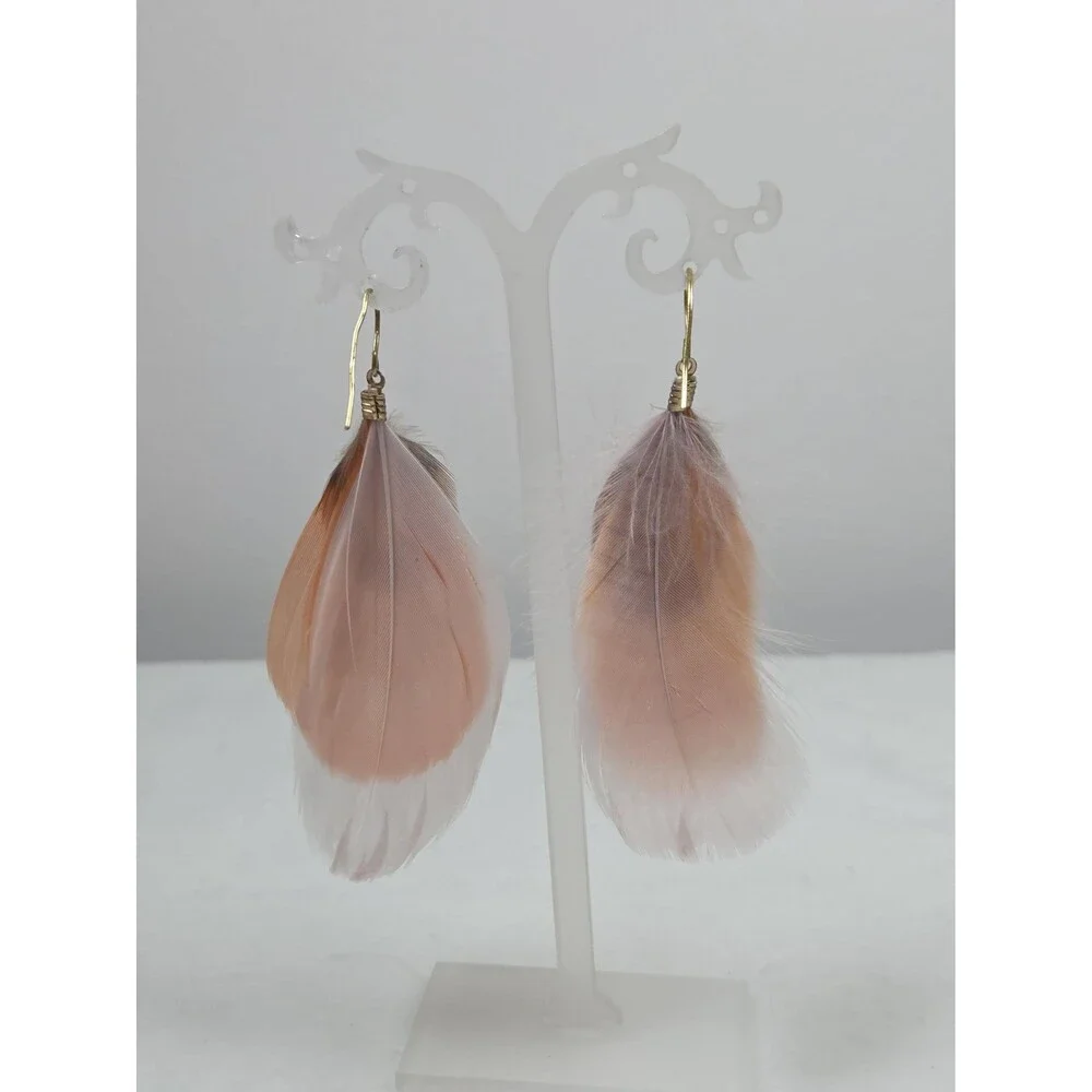Boho Layered Feather Drop Earrings – Peach, Orange & Brown Patterned Gold-Tone